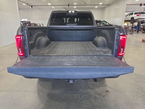 Used 2025 RAM 3500 Laramie AWD/4WD image 31