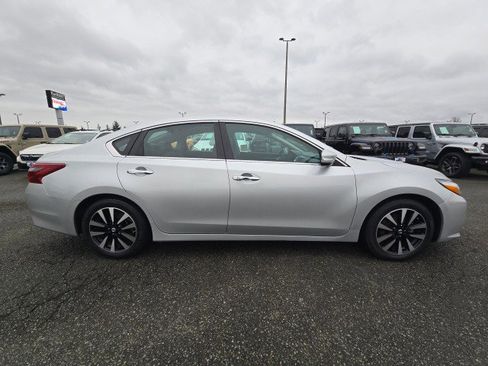 Used 2018 Nissan Altima 2.5 SL image 2