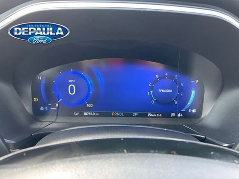 Used 2022 Ford Escape Titanium w/ Titanium Elite Package image 2