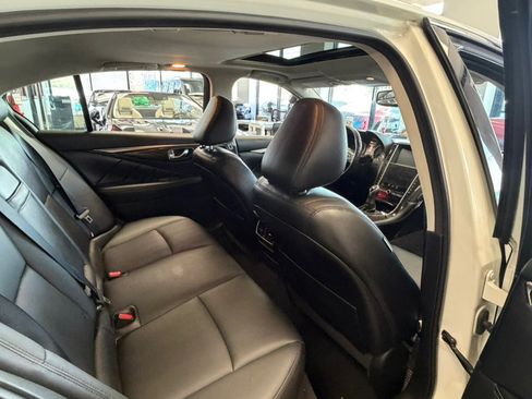 Used 2018 INFINITI Q50 Luxe AWD/4WD image 30