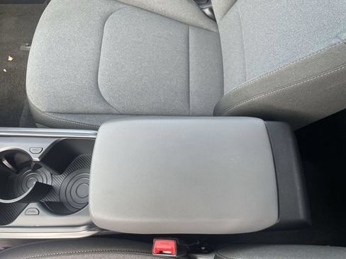 Used 2025 Kia K4 FWD image 27
