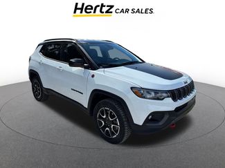 Used 2025 Jeep Compass Trailhawk w/ Trailer Tow Group video 1