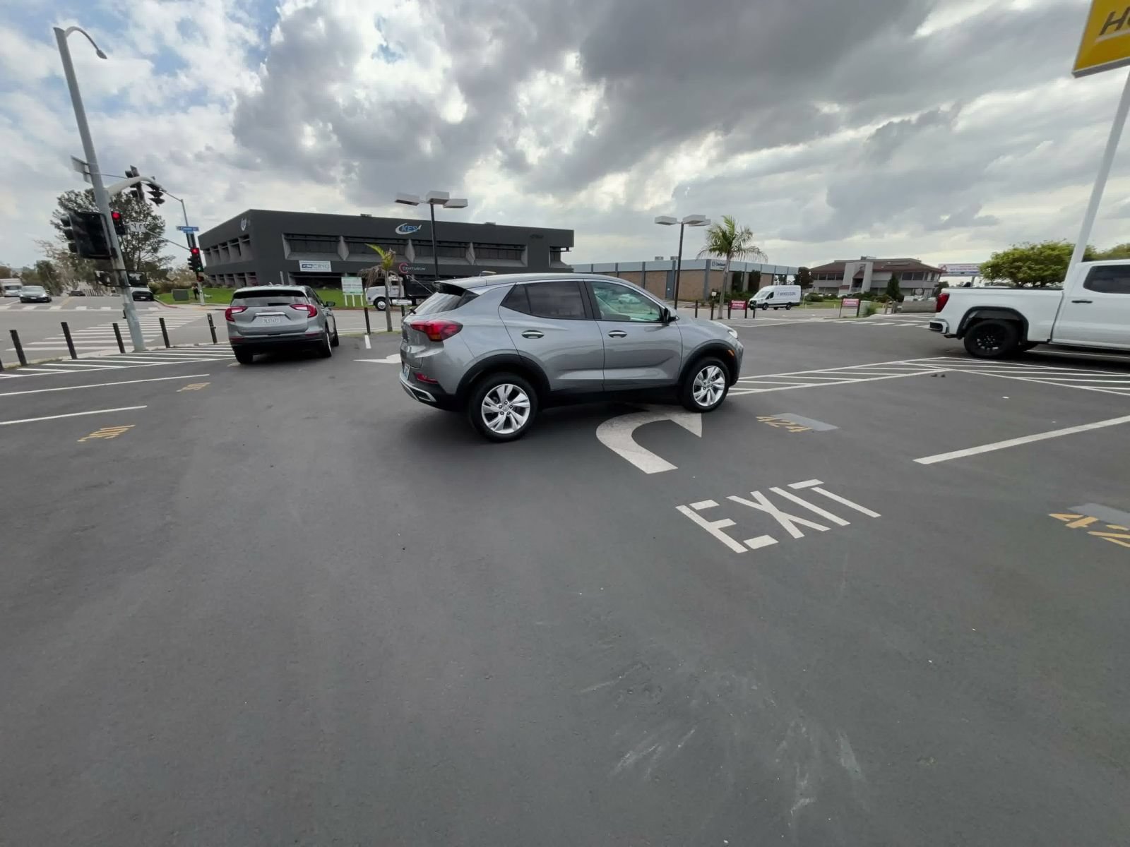Used 2026 Buick Encore GX Preferred AWD/4WD image 13