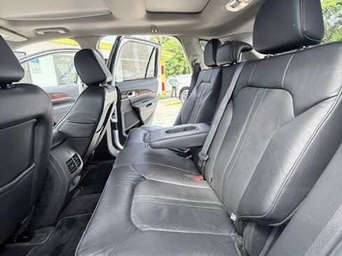 Used 2014 Lincoln MKX FWD w/ Equipment Group 102A image 11