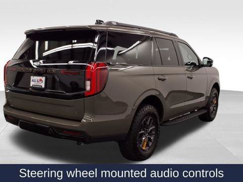 Used 2025 Ford Expedition Tremor image 9