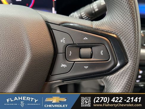 Used 2025 Chevrolet TrailBlazer LT image 24