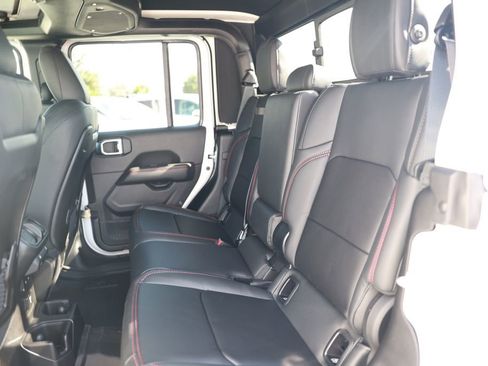 New 2026 Jeep Gladiator Rubicon image 32