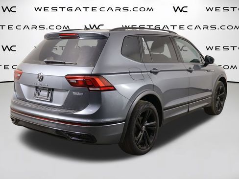 Used 2023 Volkswagen Tiguan SE R-Line FWD image 41