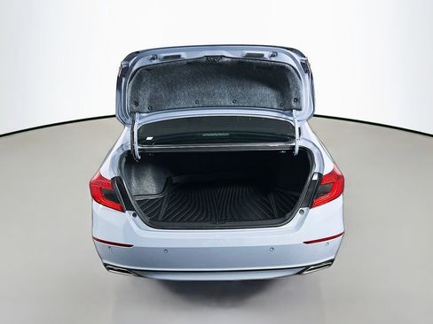 Used 2021 Honda Accord Touring image 29