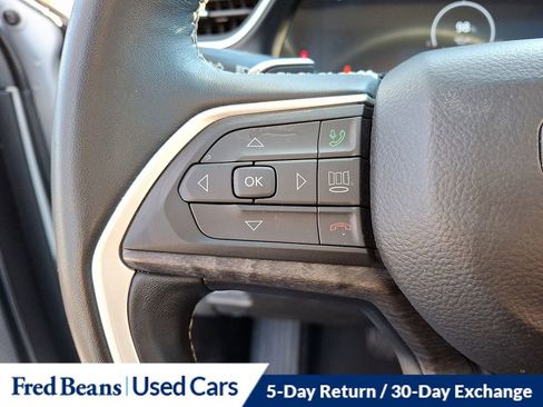 Used 2022 Jeep Grand Cherokee L Limited image 25