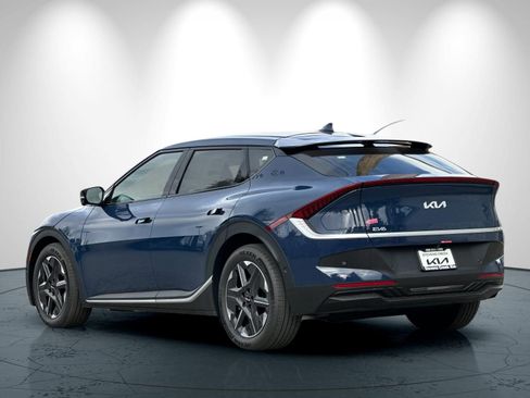 New 2025 Kia EV6 Light w/ Light LR Technology Package image 6