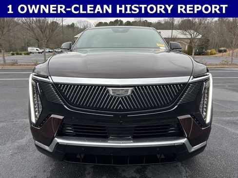 Used 2025 Cadillac Escalade IQ Luxury 2 w/ LPO, Premium Carpet Package image 13