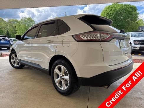 Used 2016 Ford Edge SE image 9