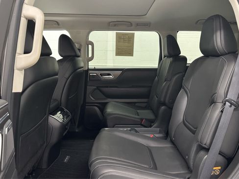 Used 2025 INFINITI QX80 Pure w/ Cargo Package AWD/4WD image 15
