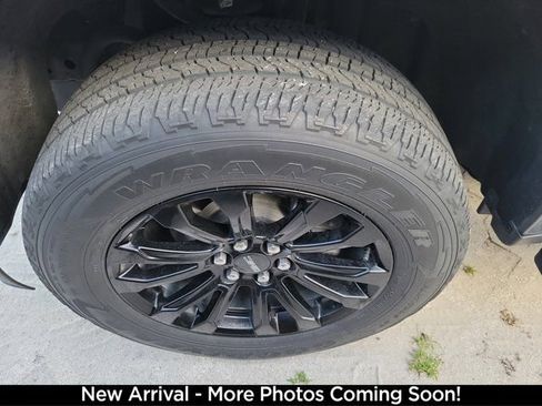 Used 2022 GMC Canyon Elevation w/ Trailering Package AWD/4WD image 6