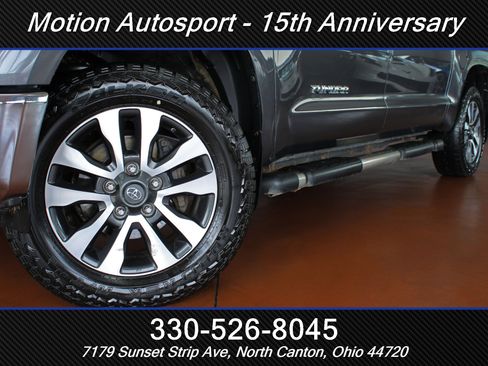 Used 2018 Toyota Tundra Limited w/ Limited Premium Package AWD/4WD image 42