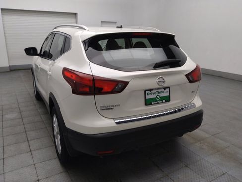 Used 2019 Nissan Rogue Sport SV FWD image 5