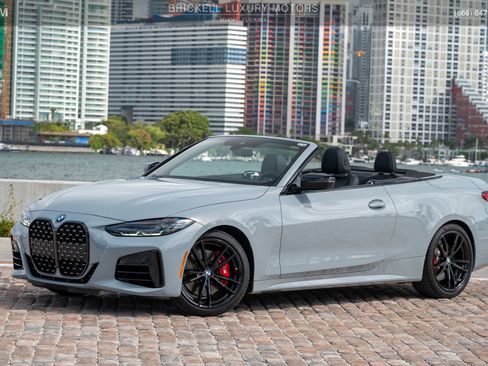 Used 2024 BMW M440i Convertible w/ Shadowloine Package RWD image 13