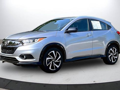 Used 2019 Honda HR-V Sport image 4