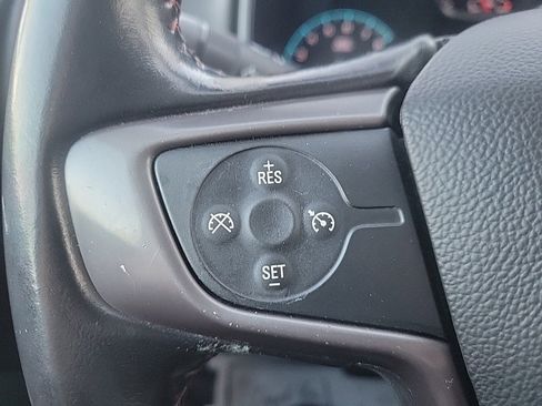 Used 2017 GMC Canyon SLE w/ All Terrain Package image 11