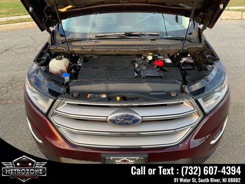 Used 2017 Ford Edge SEL w/ Equipment Group 201A AWD/4WD image 21