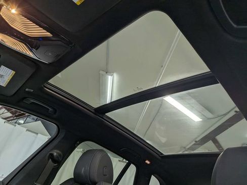 Used 2020 BMW X5 xDrive40i w/ M Sport Package AWD/4WD image 13