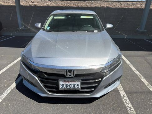 Used 2020 Honda Accord EX image 3
