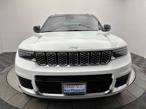 Used 2025 Jeep Grand Cherokee L Summit w/ MOPAR Finishing Package image 14