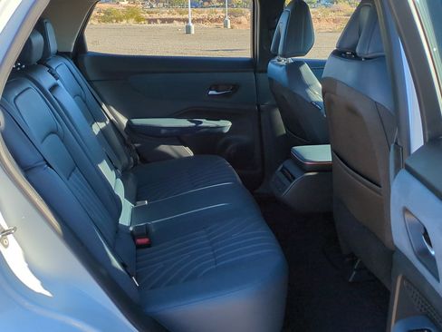 Used 2024 Nissan Ariya AWD image 31