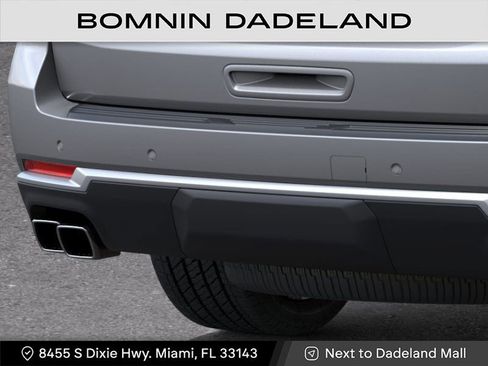 New 2026 Chevrolet Suburban High Country AWD/4WD image 14