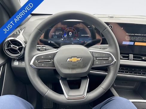 New 2026 Chevrolet Equinox LT FWD image 14
