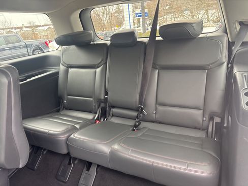 Used 2025 Ford Expedition Active image 38