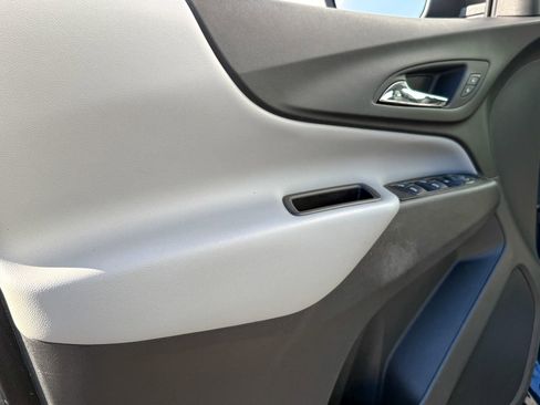Certified 2022 Chevrolet Equinox LS image 14