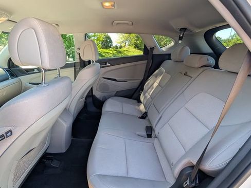 Used 2018 Hyundai Tucson SEL AWD/4WD image 26