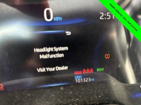 Used 2021 Toyota Corolla XSE image 18