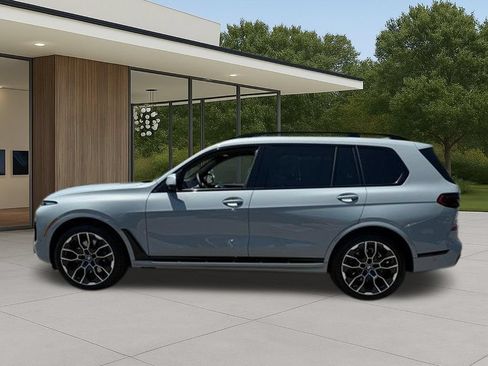 Used 2026 BMW X7 xDrive40i w/ M Sport Package AWD/4WD image 12