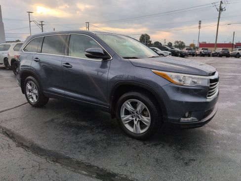 Used 2016 Toyota Highlander Limited AWD/4WD image 7