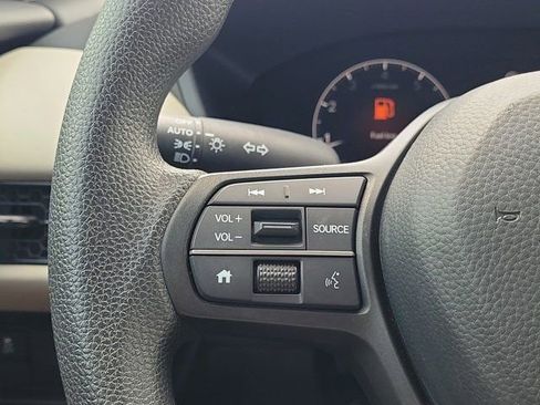 Certified 2025 Honda HR-V LX image 19
