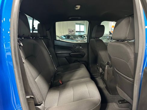 Used 2023 Chevrolet Colorado LT w/ LT Convenience Package image 31