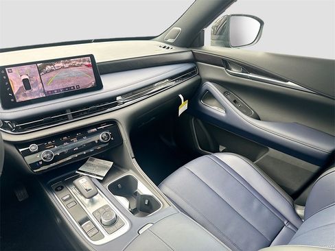 Used 2026 INFINITI QX60 Sport w/ Dark Cargo Package image 26