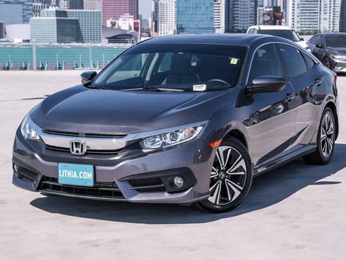 Used 2018 Honda Civic EX-T image 1