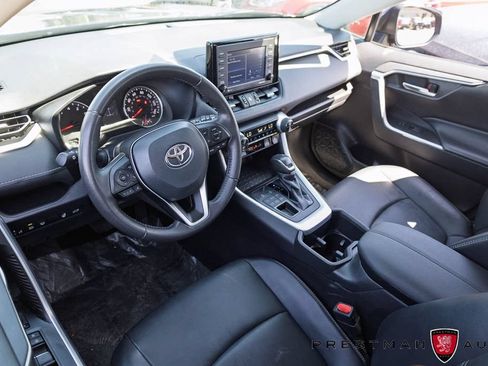 Used 2022 Toyota RAV4 XLE Premium AWD/4WD image 21