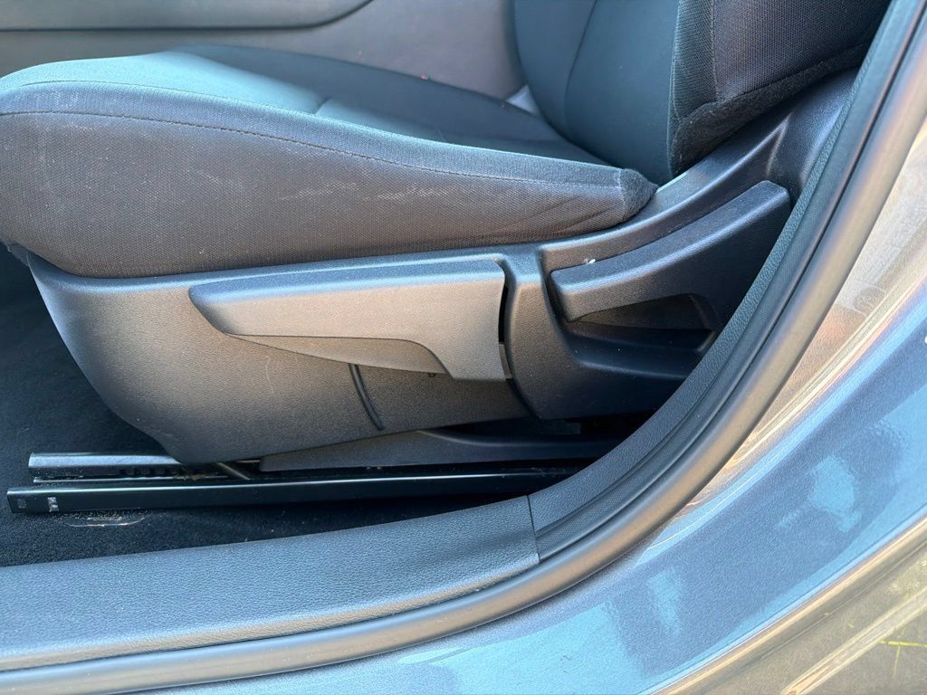 Used 2024 Nissan Sentra S FWD image 12