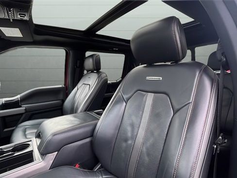 Used 2022 Ford F350 Platinum w/ FX4 Off-Road Package image 27