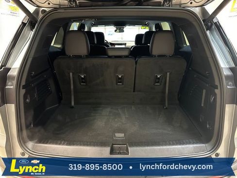 Used 2024 GMC Acadia AT4 w/ LPO, Floor Liner Package image 22
