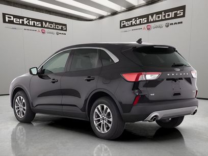 Used 2021 Ford Escape SE w/ Convenience Package