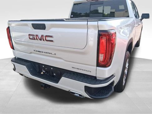 Used 2024 GMC Sierra 1500 Denali w/ Technology Package RWD image 4