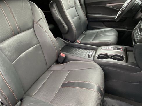 Used 2022 Honda Passport TrailSport image 13