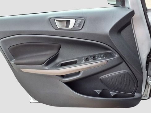 Used 2022 Ford EcoSport SE w/ SE Convenience Package image 27