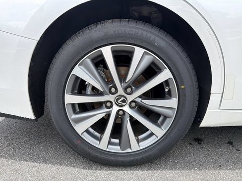 Used 2021 Lexus ES 350 w/ Premium Package FWD image 17